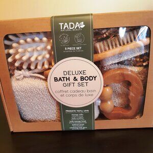 *NIB TADA Natural Beauty Deluxe 5-Piece Bath & Body Gift Set